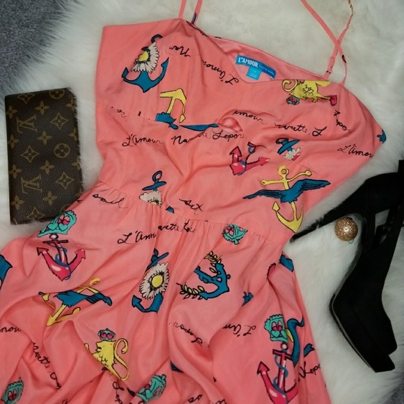 L'Amour Dress - Picture 1 of 7